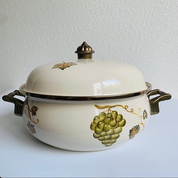 Vintage Villa Grande Porcelain Enamel Covered Pot - Picture 5 of 13